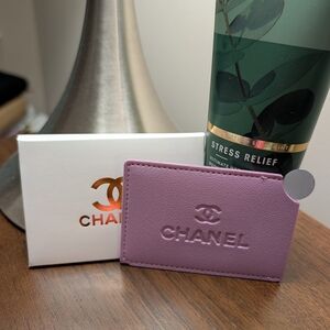 GWP/VIP Chanel Mirror/ Card Holder